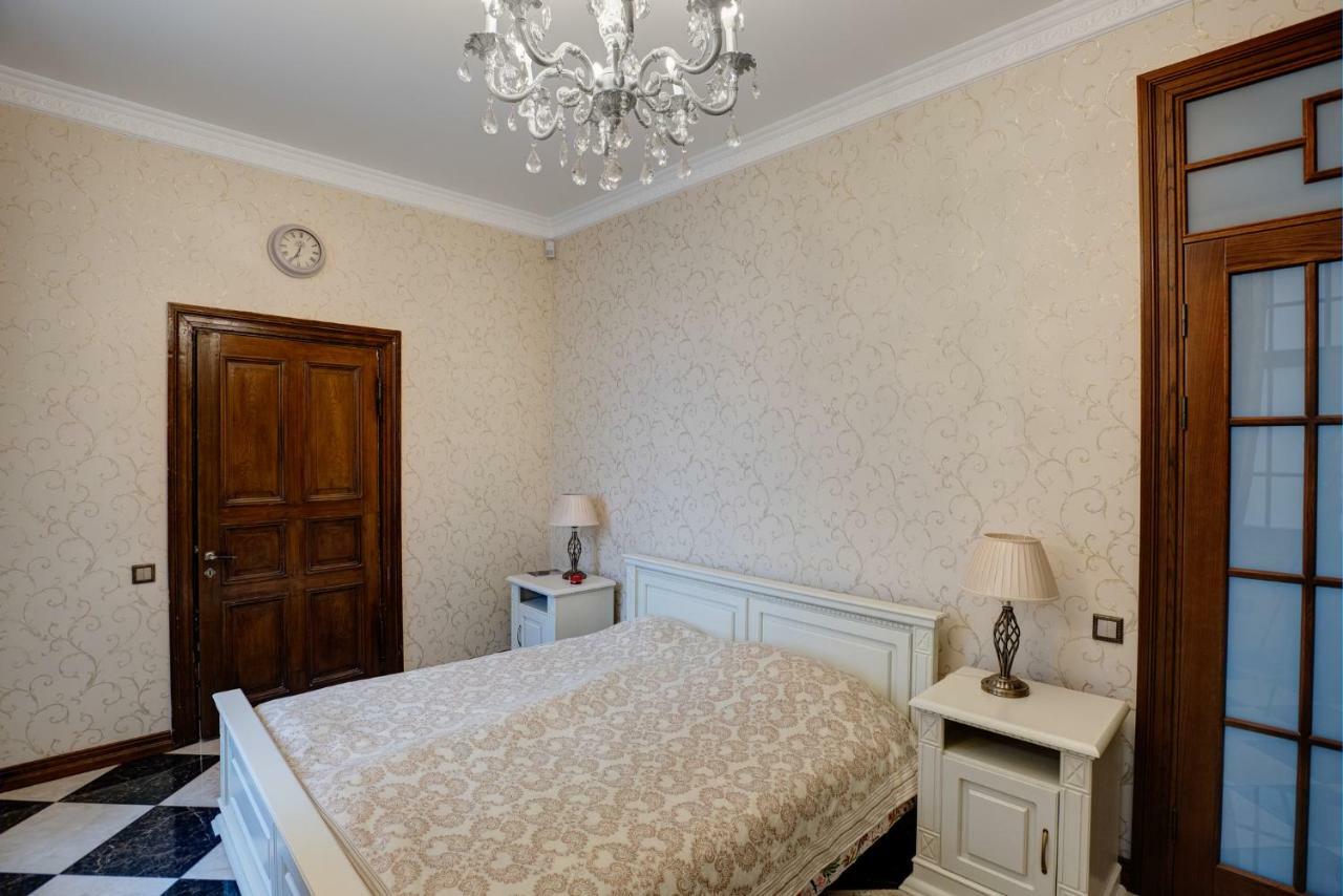 Dandelion Apartment Vecpilsetas Riga Exterior foto